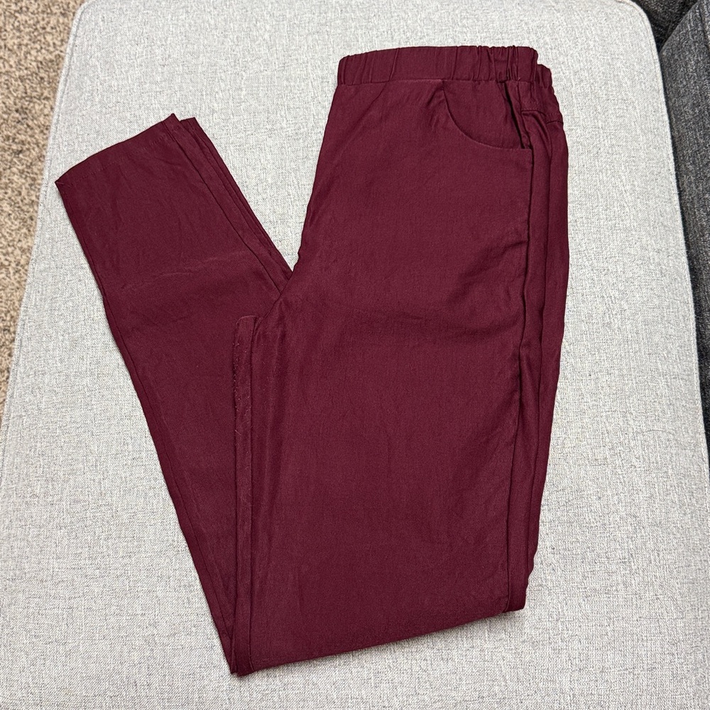 Betsey’s Boutique Burgundy Classy Jeggings